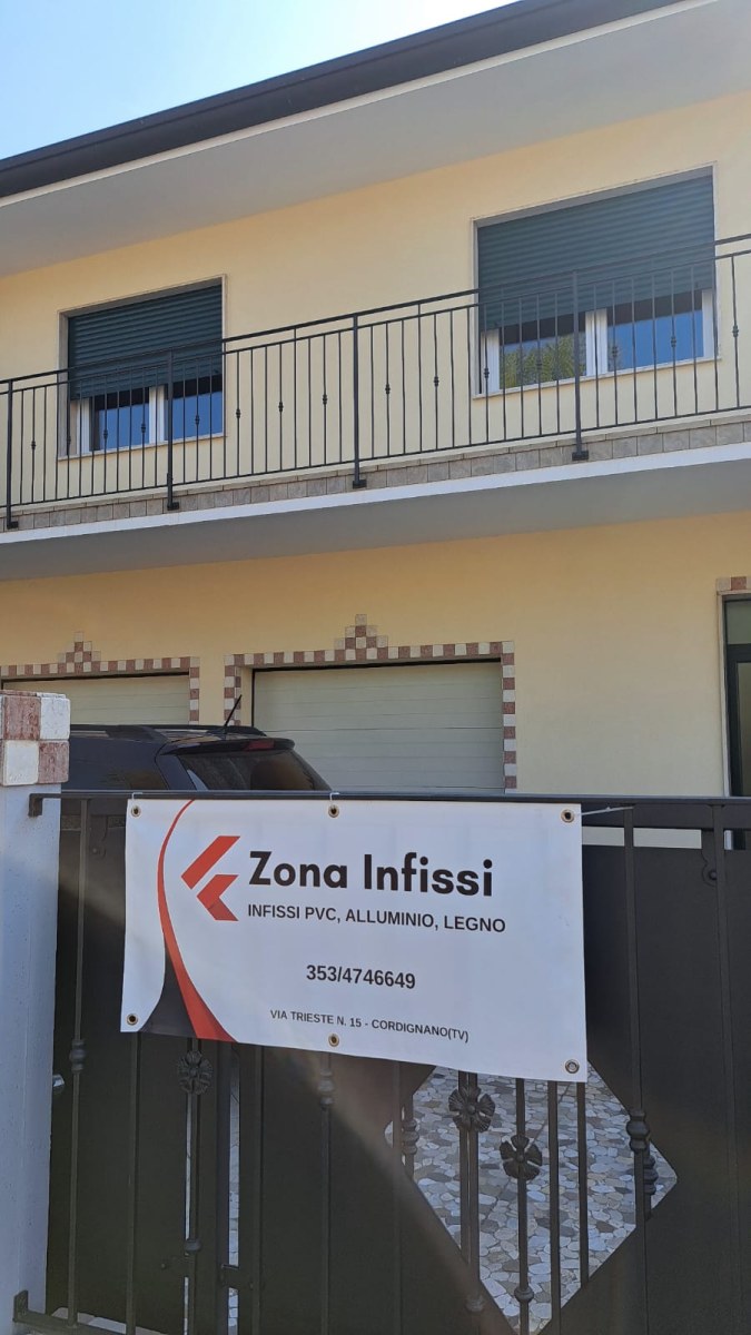 Zona Infissi Pagnutti Dani - Foto 3
