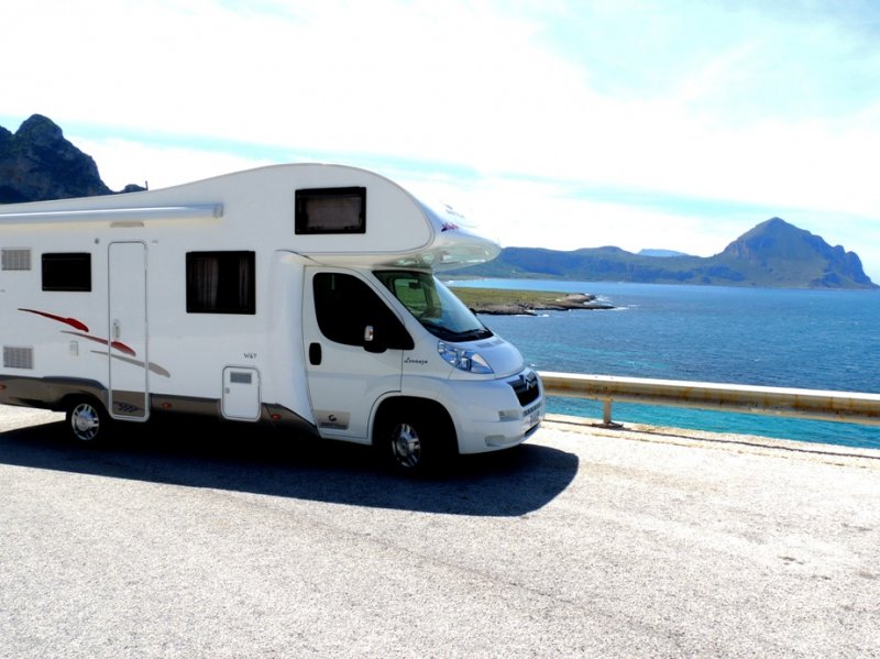 Camper and Tour Foto 1