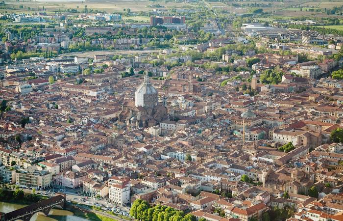 Cerco badanti a Pavia foto