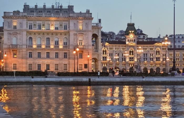 Cerco badanti a Trieste foto