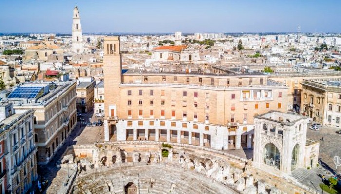 Cerco avvocato civilista Lecce foto