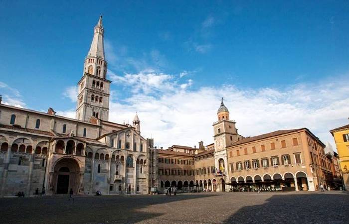 Cerco un avvocato del lavoro a Modena foto