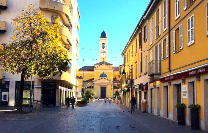 Cerco casa di riposo a Corsico foto