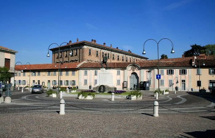 Cerco casa di riposo a Lainate foto