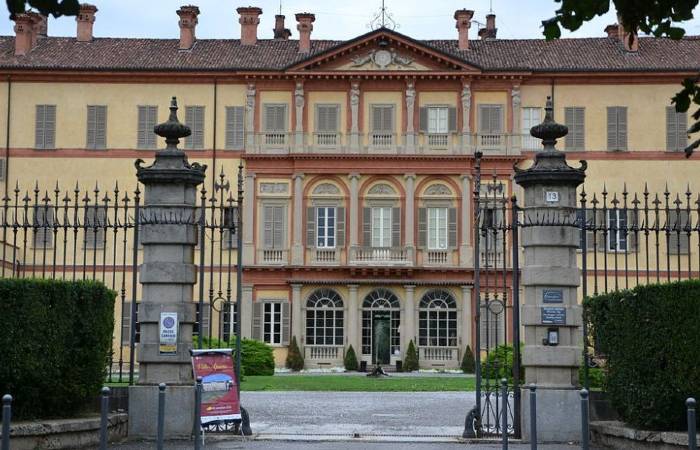 Cerco casa di riposo a Vimercate foto