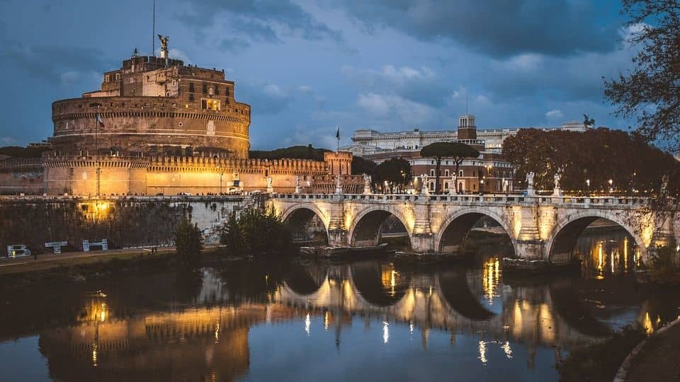 Cerco giardiniere roma foto