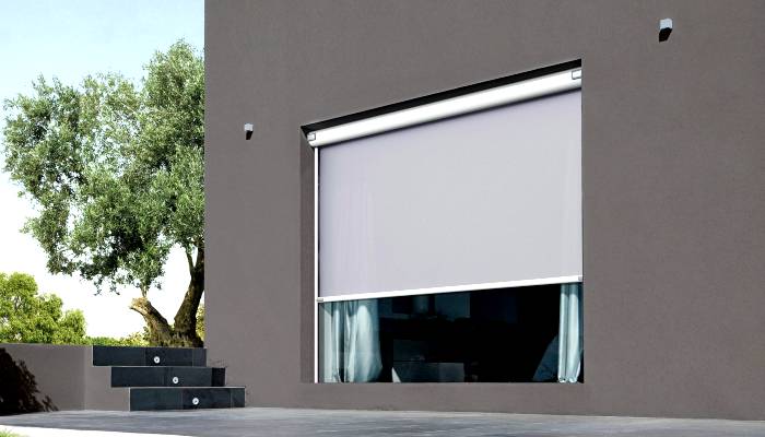 Finestre e porte-finestre motorizzate immagine Infissi e serramenti motorizzate foto