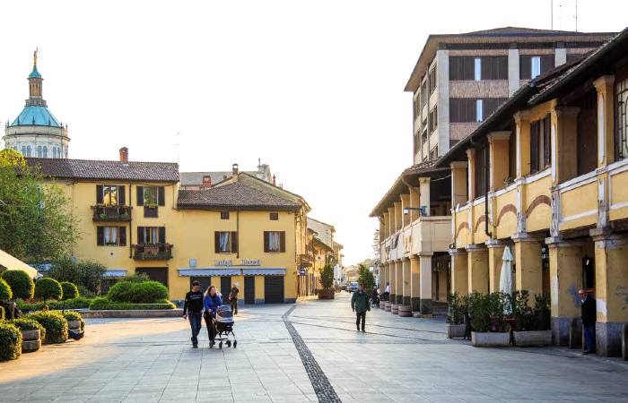 Noleggiare bagni chimici a Magenta foto