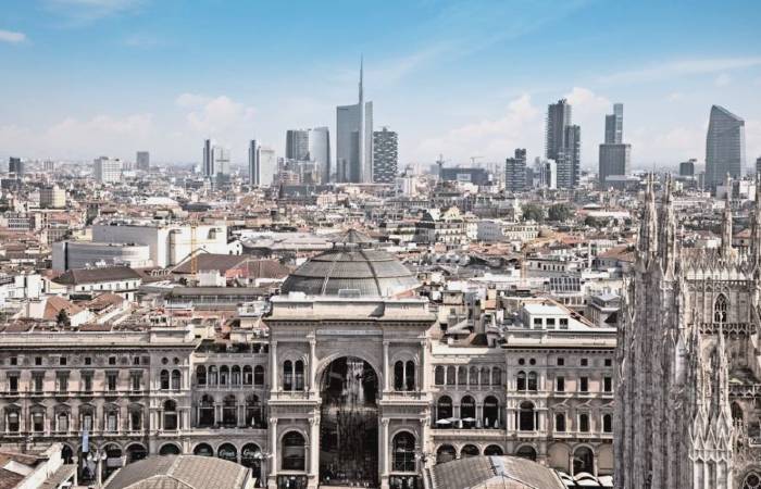 Noleggiare bagni chimici a Milano foto