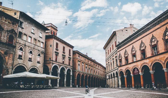 Riparazioni infissi bologna