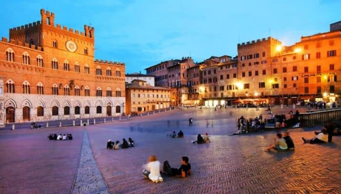 Cerco ditta smaltimento amianto Siena foto