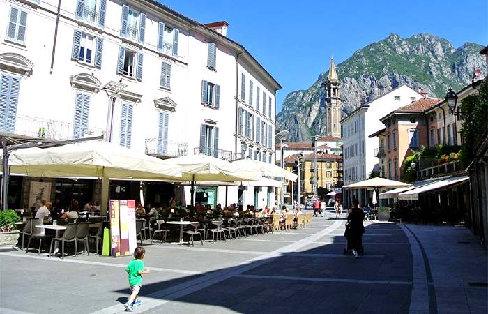 Cerco spazzacamino a Lecco foto